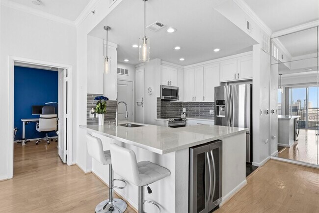 Photo - 3505 Sage Rd Unit 1905