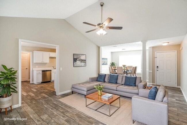 Photo - 1312 S Hampton Ct