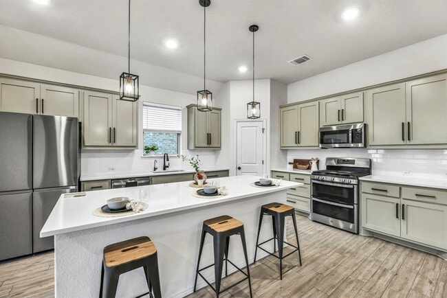132 Goshen Dr