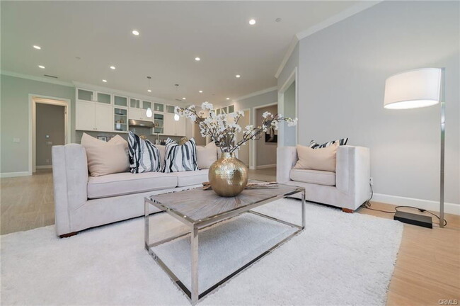 Photo - 120 Meander House