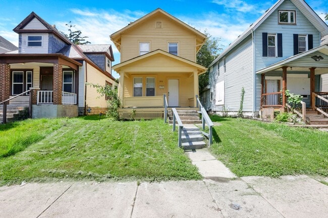Photo - 151 S Eureka Ave