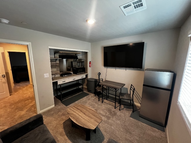 Photo - 7377 Dragonfruit Ave