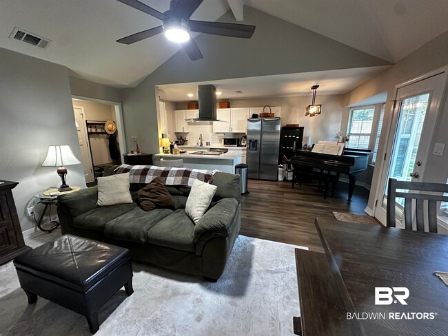 Photo - 111 Shiloh Dr