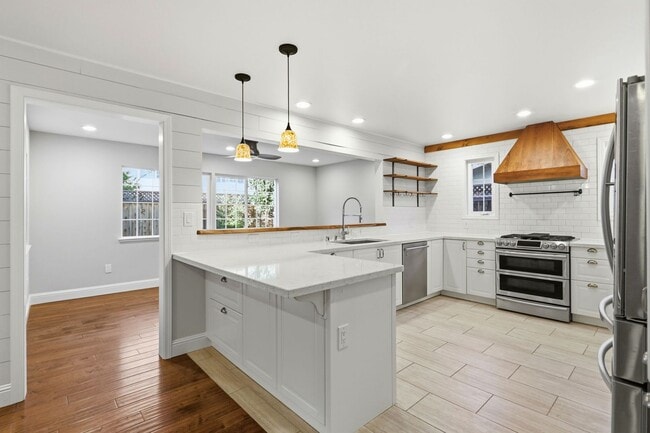 Photo - Santa Teresa 5-Bedroom 3-Bathroom Home