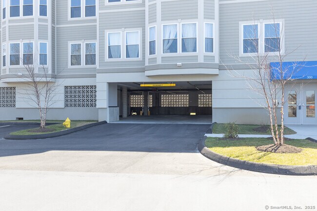 Photo - 300 Harbour Close Unit 34-B