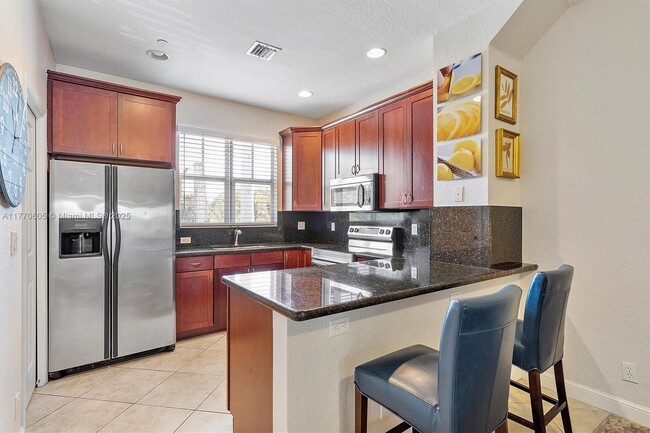 Photo - 1835 N Dixie Hwy