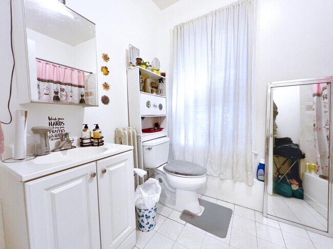 Photo - 298 Princeton Ave Unidad 3