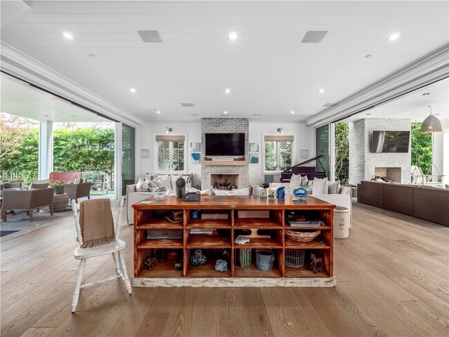 Photo - 3403 Laurel Ave