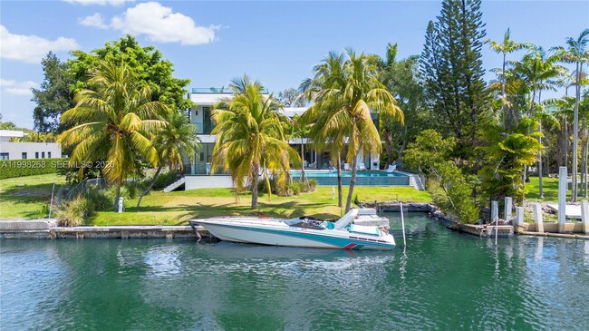 Photo - 922 NE 78th St