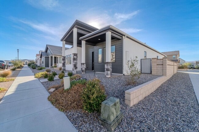Photo - Beautiful 3 bed 2 bath + Den Home in Desert Color! Corner Lot!!