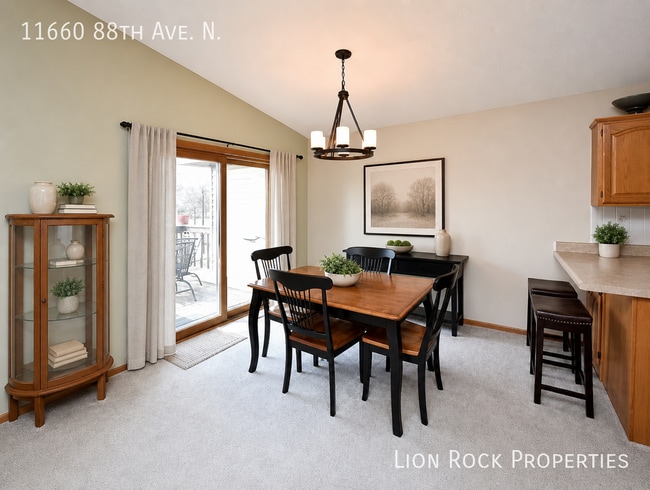 11660 88th Ave N