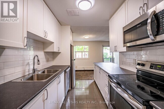 Photo - 7 Albert St Unit 116