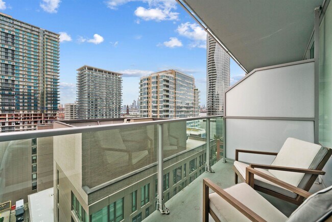 Photo - 1 Shore Ln Unit 1002