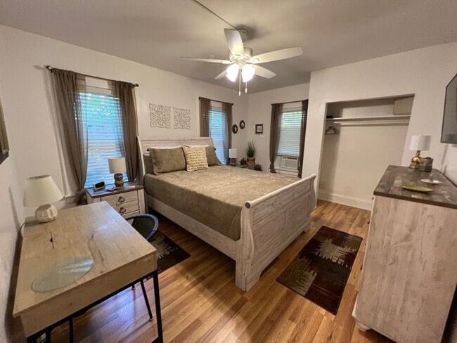 Photo - 1364 Teall Ave Unit 4