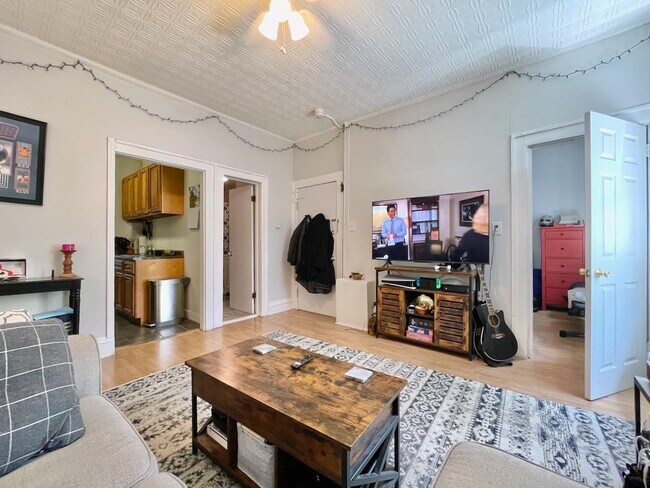 Photo - 592 Palisade Ave