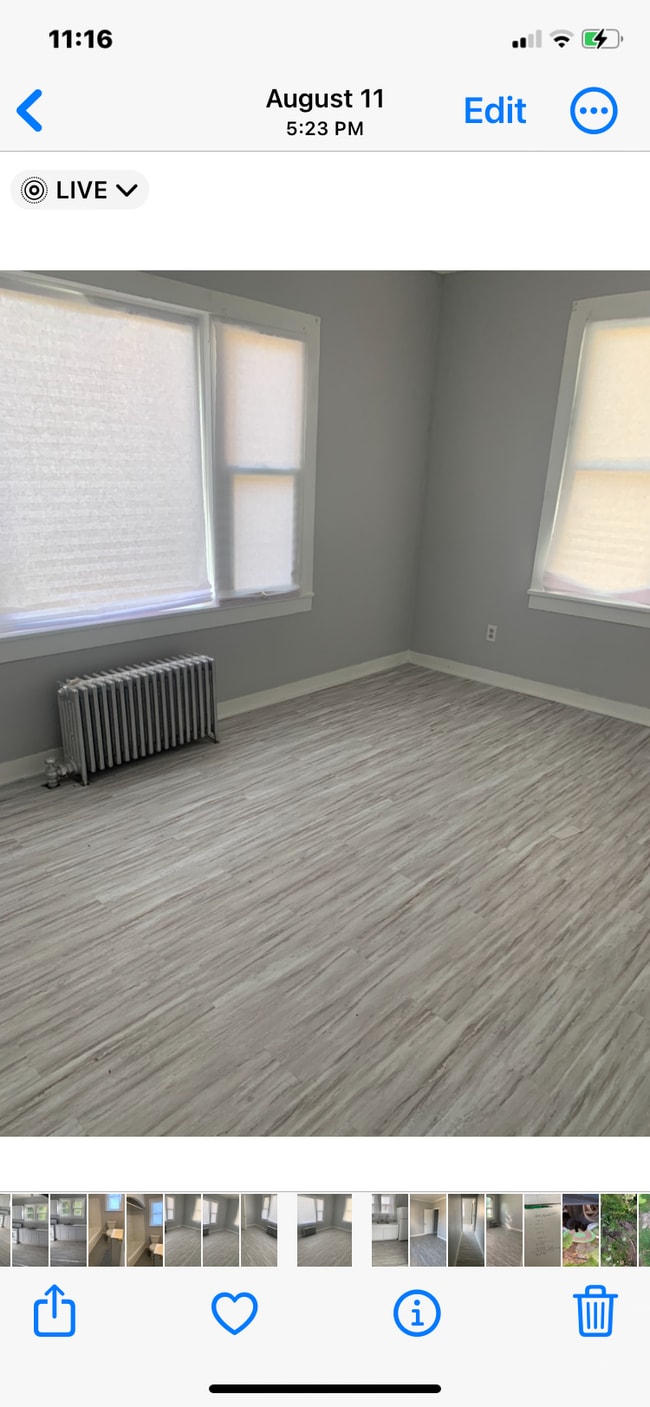 9 Warren St Unit 3