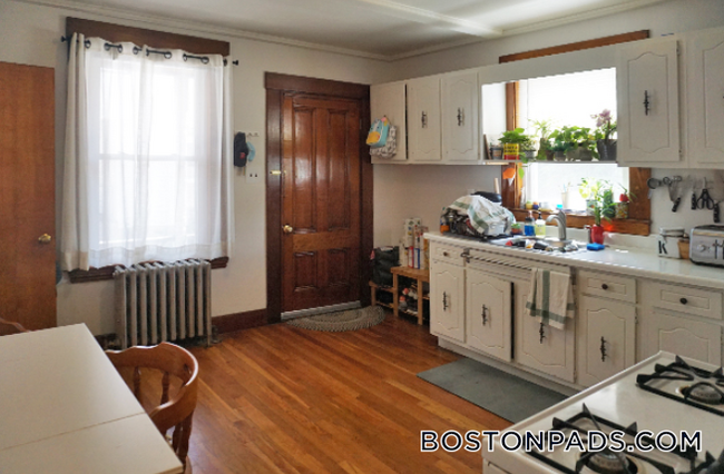 Photo - 141 Brown St Apartment Unit 1