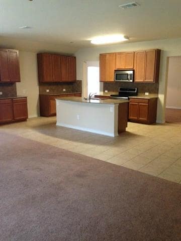 Photo - 5845 Pinebrook Dr