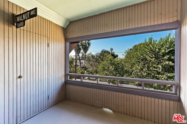 Photo - 1054 Maine Ave