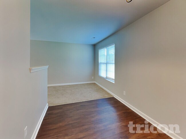 Photo - 2004 Blue Rock Ct