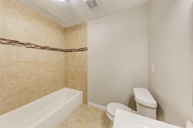 Photo - 2110 Pecan St