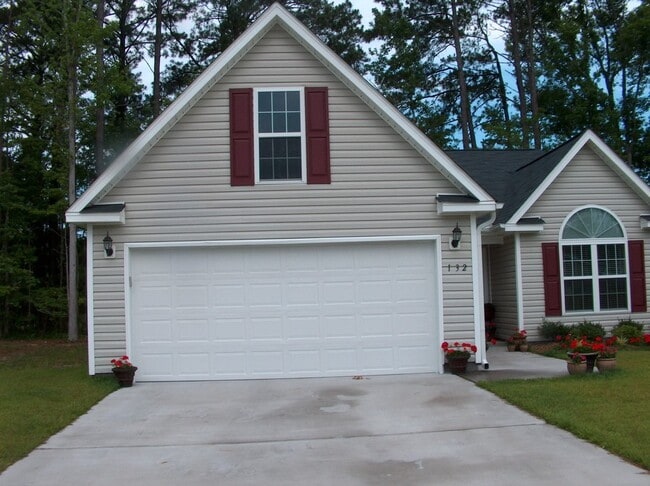 Building Photo - Beautiful home in Carolina Pines