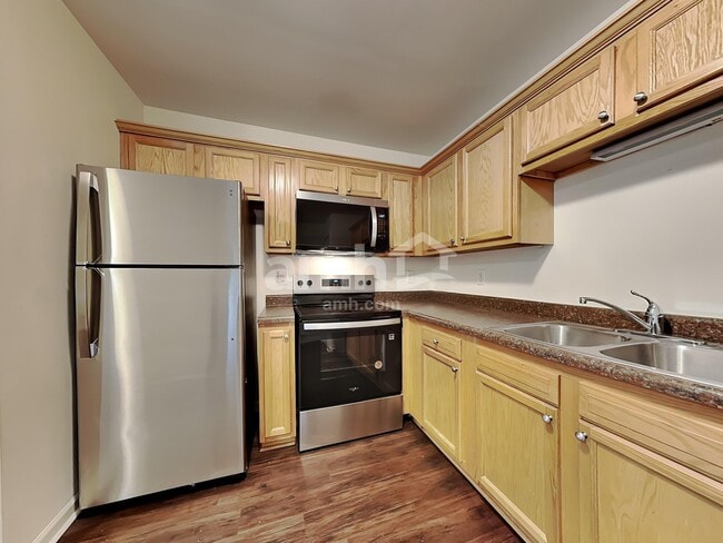 71 Wolf Creek Ln