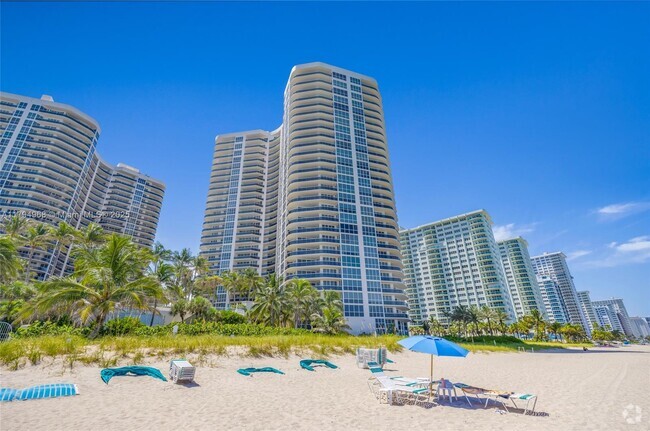 Building Photo - 3200 N Ocean Blvd Unit 1404 Rental
