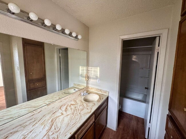 Building Photo - Cozy 1-bed 1-bath Home in West Lubbock near Costco