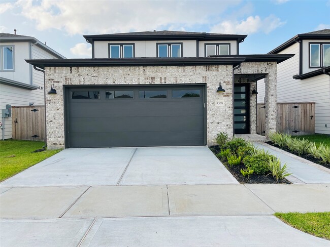 Photo - 4308 Avron Dr