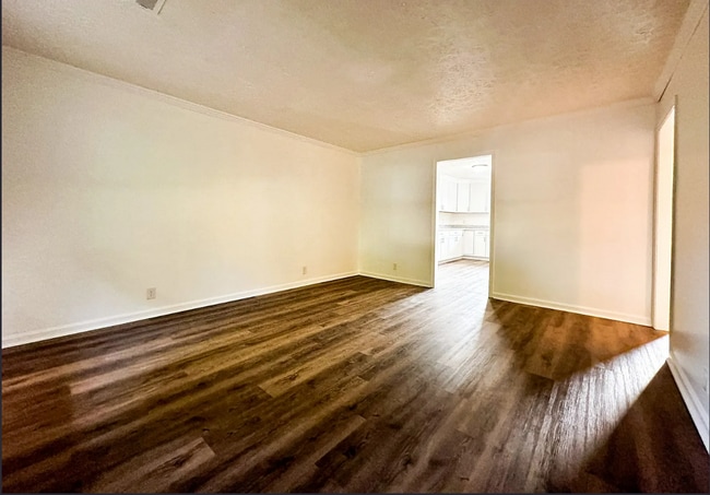 Photo - 2725 Blackman Rd