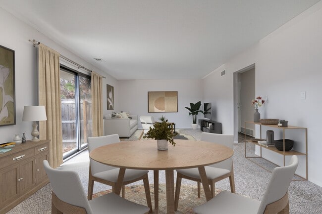 Photo - Corinth Paddock