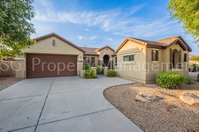 Photo - 15754 W Berkeley Rd Casa