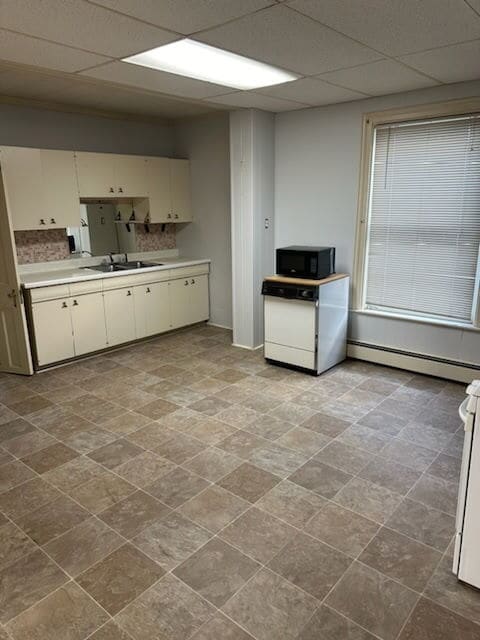Building Photo - 1118 W 8th St Rental