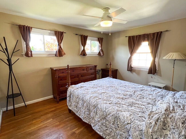 Photo - 1009 Kennon Ct