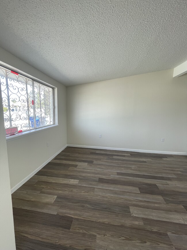 Photo - 312 Graphite Dr