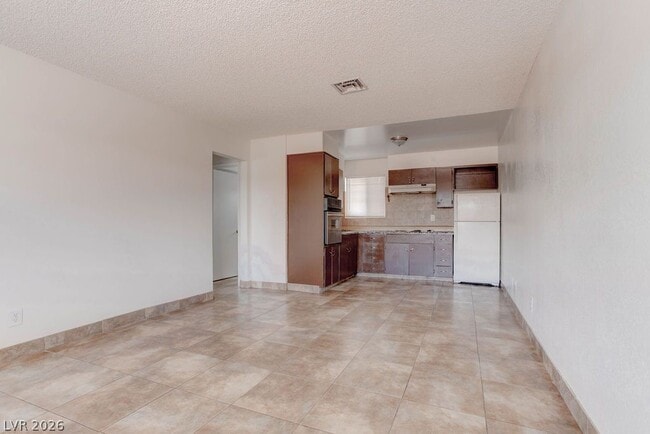 Photo - 421 N Decatur Blvd Unit 2