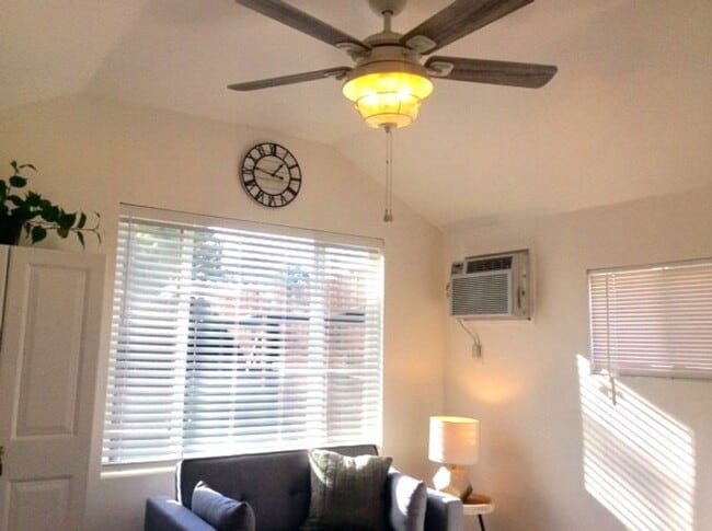 Photo - 1178 E 8th St Unit Studio