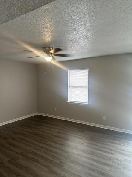 Photo - 4100 N Ocoee St