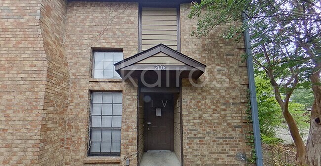 Photo - 2106 Woodnote Ln Townhome