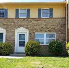 Photo - 3911 Overland Heights