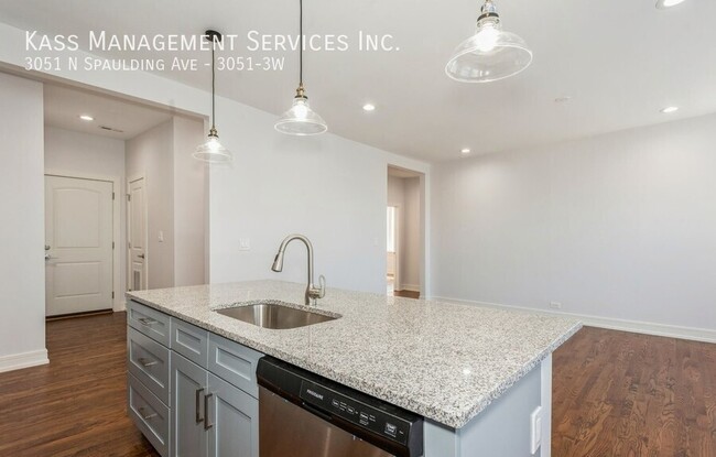 Photo - 3051 N Spaulding Ave Unit 3051-3W