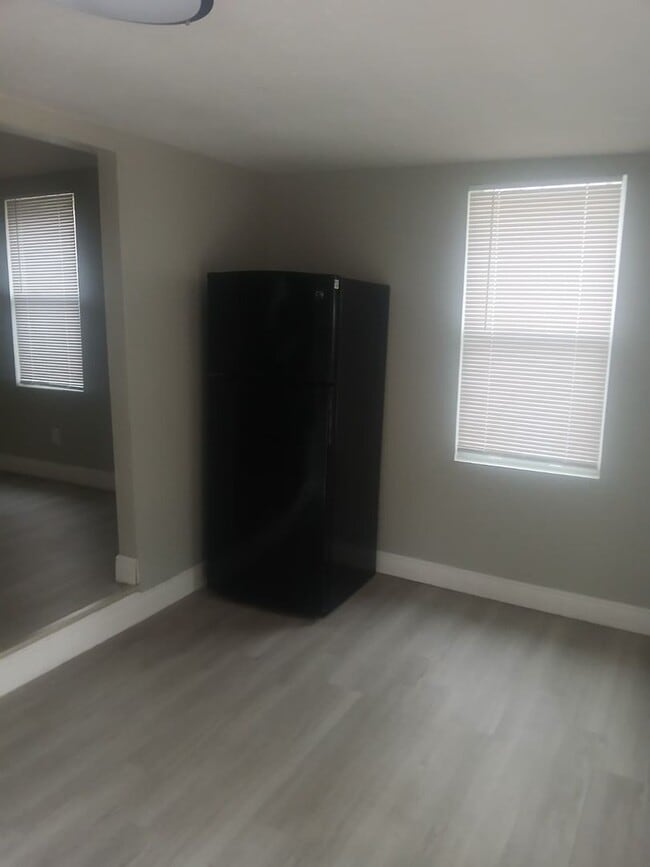 Photo - Cozy 1BR Home with Spacious Front Patio, Ample Parking, and Private Backyard in Zephyrhills!