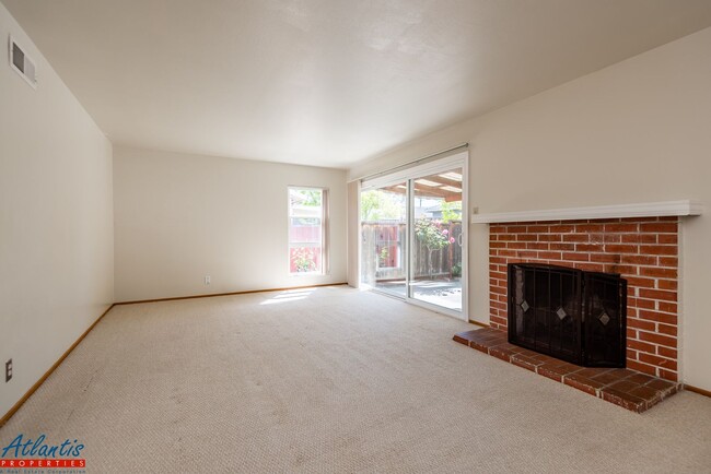 Photo - Lovely Home | Nice Backyard | Attached Garage