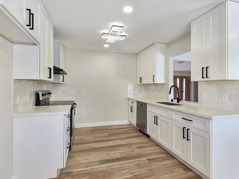 Photo - 8201 W Hammer Ln