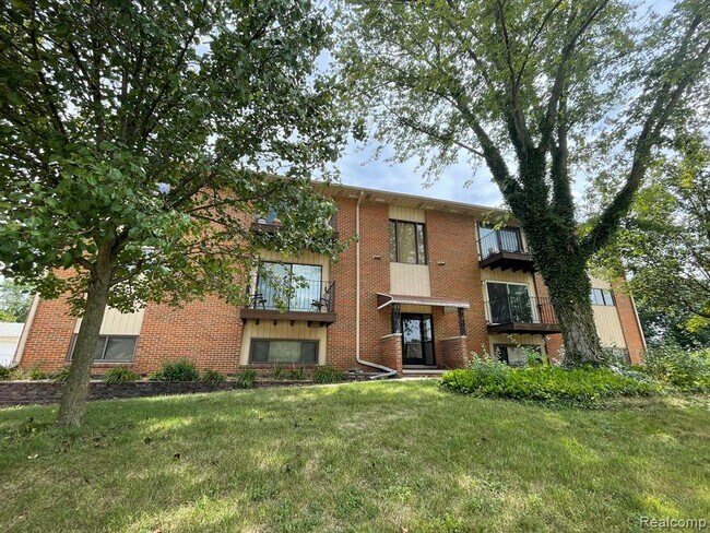Photo - 3820 Benjamin Ave Condo Unit 9