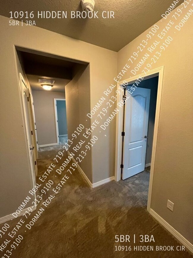Photo - 10916 Hidden Brook Cir