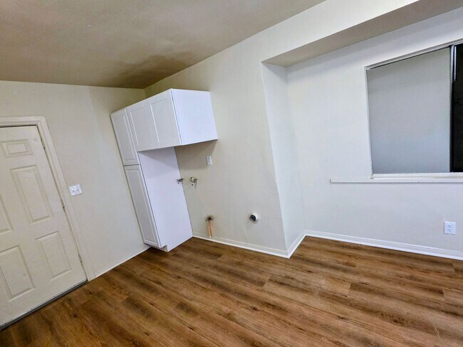 Photo - Spacious 4-bedroom, 2-bath house in San Bernardino near Del Rosa & Lynwood.