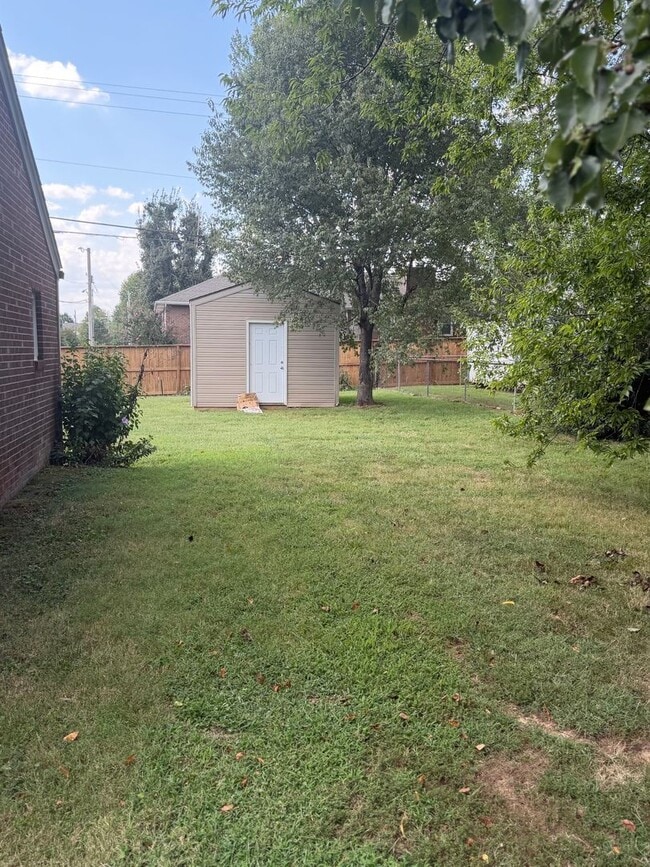 217 Scott Ln