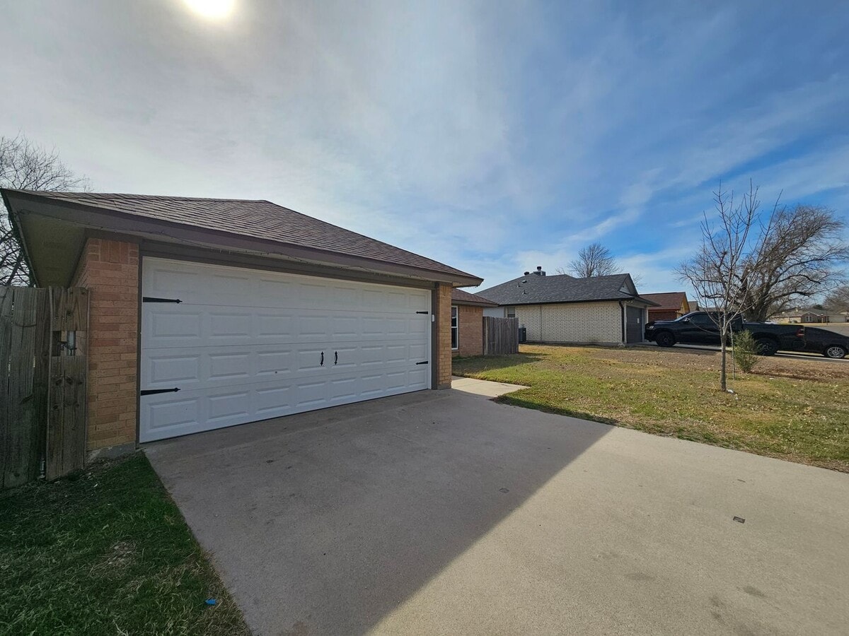 Photo - NEW IN MANAGEMENT - COMING SOON!